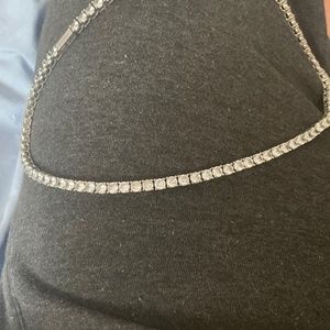GUU diamond tennis chain